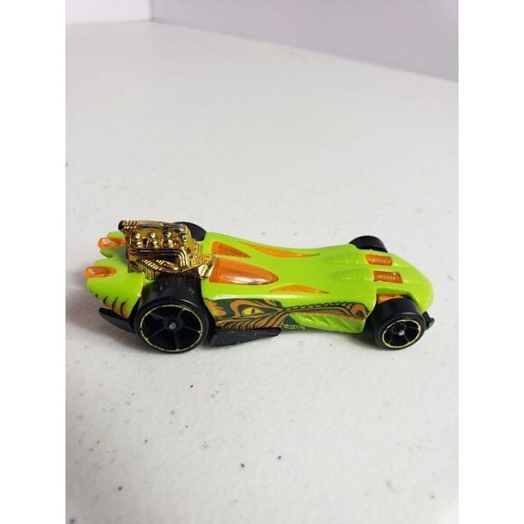 Hot Wheels Vintage Variety Die Cast Vehicles Bundle Set of 6 Lot 2 - Picture 5 of 10